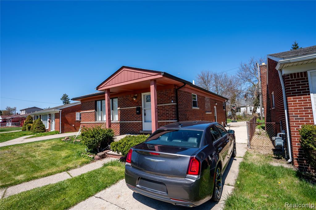 24628 Currier Street, Dearborn Heights, MI 48125 — Photo 3