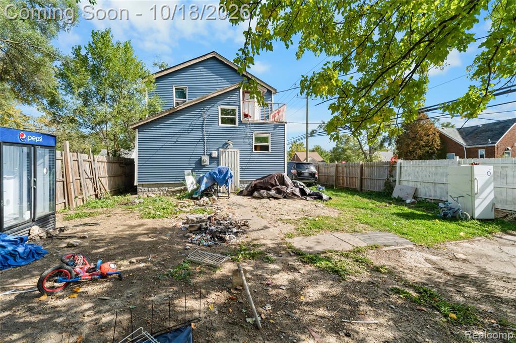6703 Grandville Avenue, Detroit, MI 48228