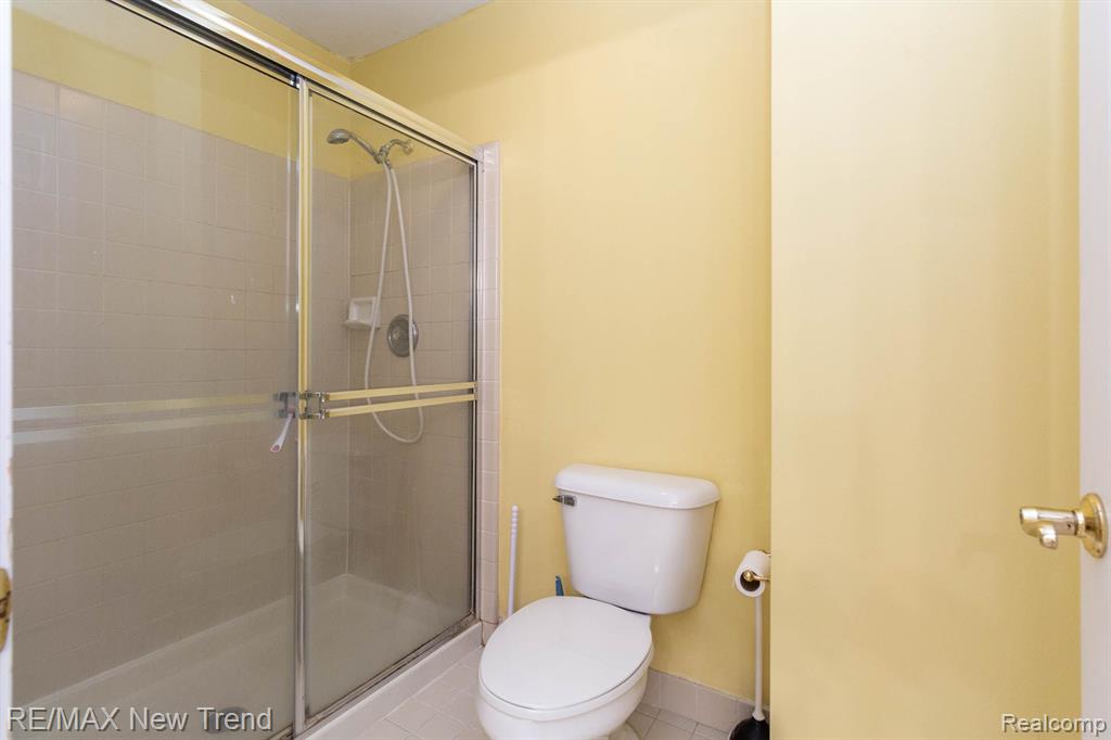 4905 RAVINE, Ann Arbor, MI 48105 — Photo 23