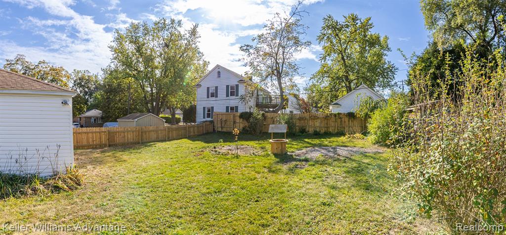 871 Menominee Road, Pontiac, MI 48341 — Photo 48
