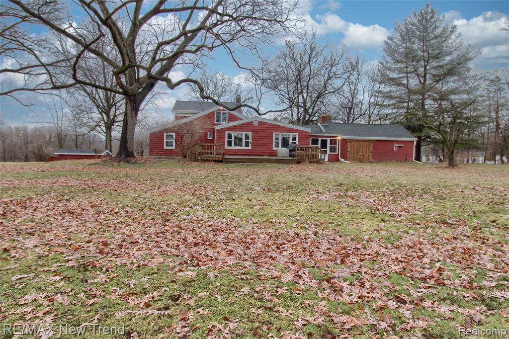 2470 Chilson Road, Howell, MI 48843 — Photo 34