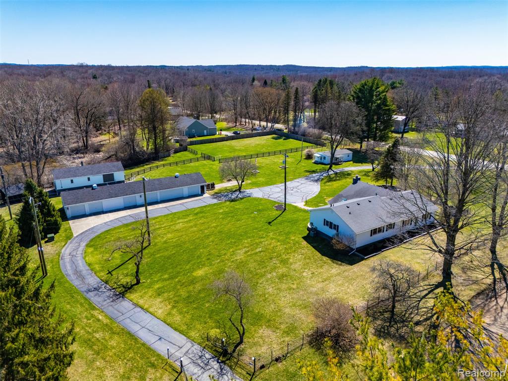8636 Tindall Road, Davisburg, MI 48350 — Photo 54