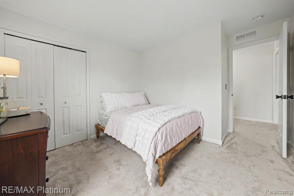 4253 Hampton Ridge Boulevard, Howell, MI 48843 — Photo 12