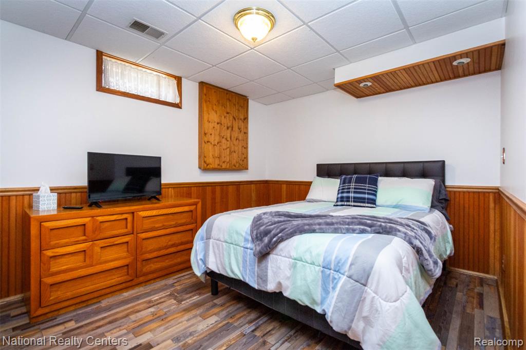 8706 Buckland Drive, South Lyon, MI 48178 — Photo 40