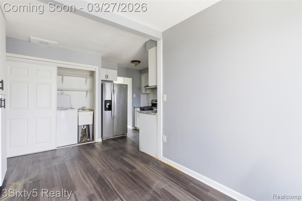 21950 Coolidge Highway, Oak Park, MI 48237 — Photo 11