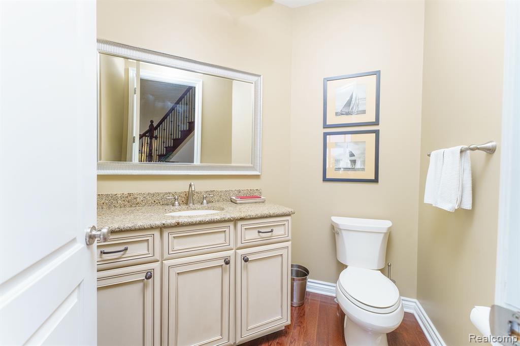 10725 WATERFALL, South Lyon, MI 48178 — Photo 15