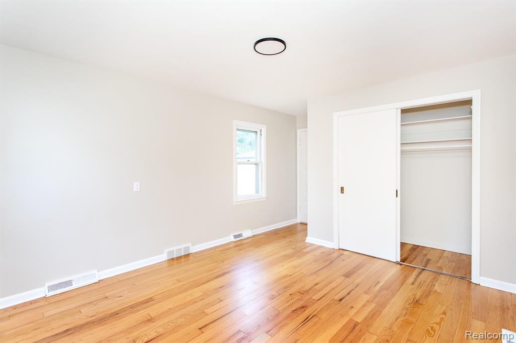 4056 Robina Avenue, Berkley, MI 48072 — Photo 23