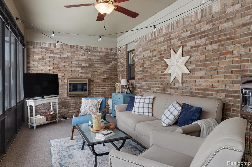8374 Lasalle Court, Grosse Ile, MI 48138 — Photo 22