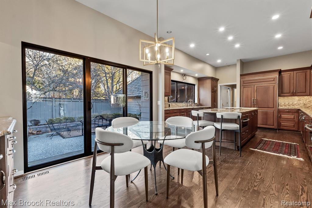 969 Bloomfield Woods, Bloomfield Hills, MI 48304 — Photo 11