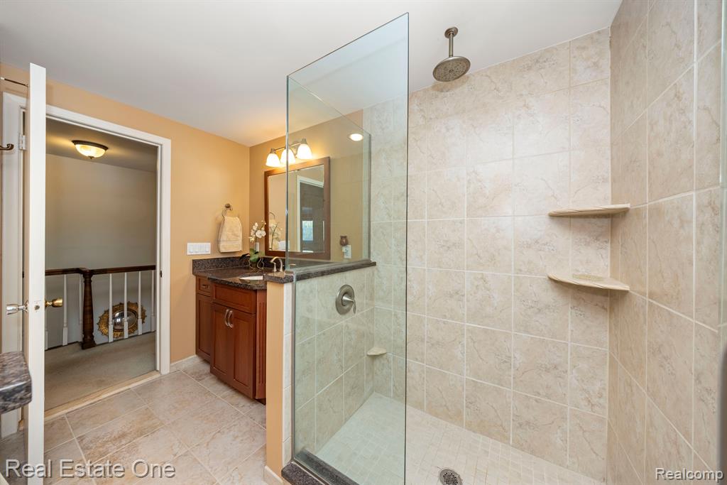 16548 Winchester Drive, Northville, MI 48168 — Photo 33
