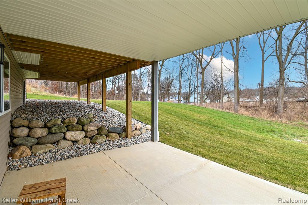38 FOX HOLLOW Drive, Metamora, MI 48455 — Photo 52