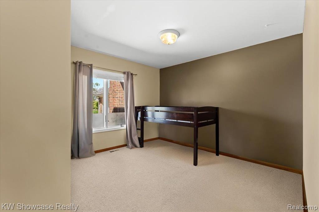 6158 HIGH VALLEY Drive, White Lake, MI 48383 — Photo 18
