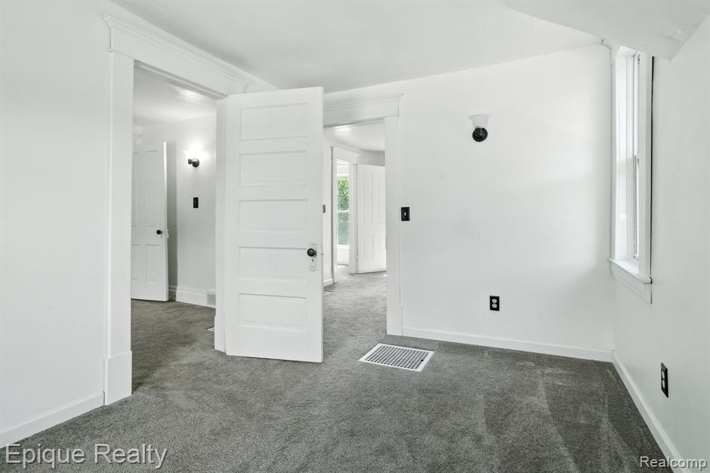 304 Jones Street, Yale, MI 48097 — Photo 15