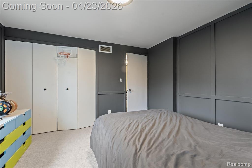 3226 Hartslock Woods Drive, West Bloomfield, MI — Photo 28