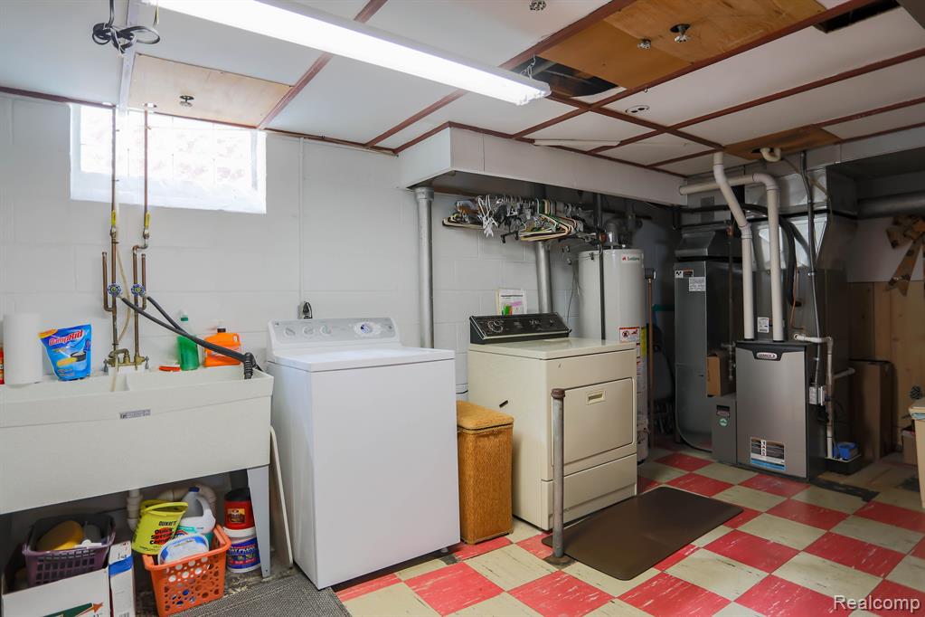 6832 Engleman, Center Line, MI 48015 — Photo 28