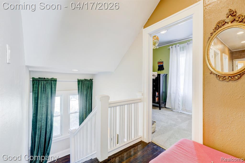 812 E George Avenue, Hazel Park, MI 48030 — Photo 30