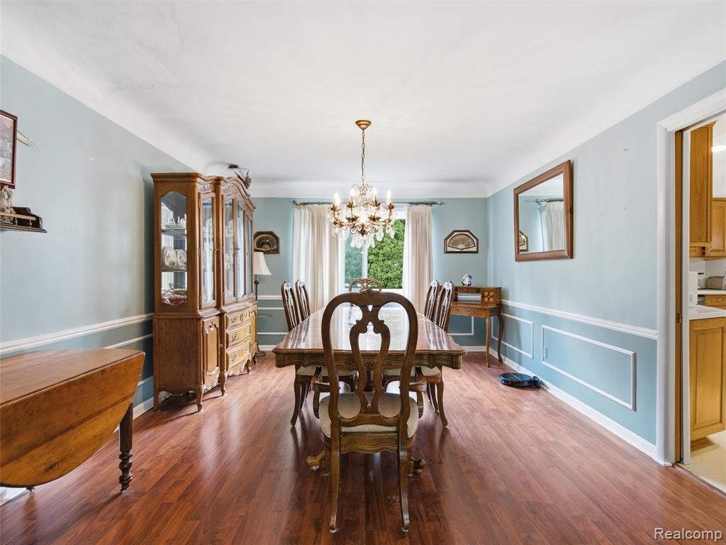 883 Briarcliff Drive, Grosse Pointe, MI 48236 — Photo 5