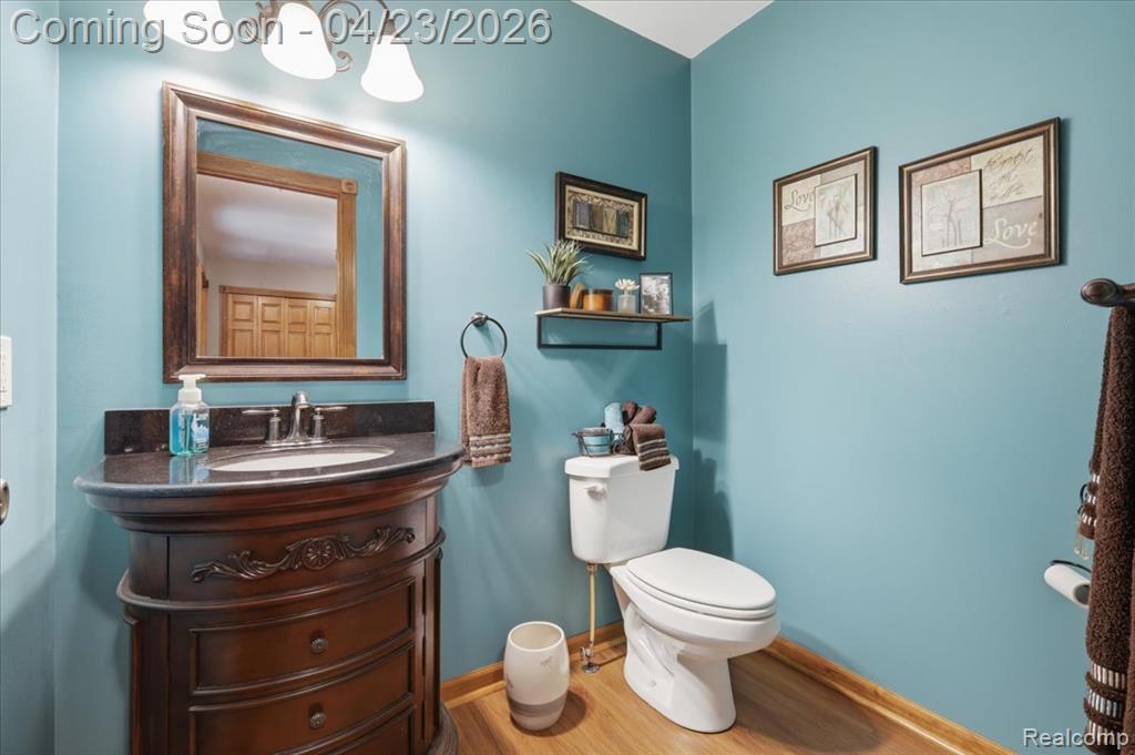 2309 Wood Creek Court, Burton, MI 48519 — Photo 6