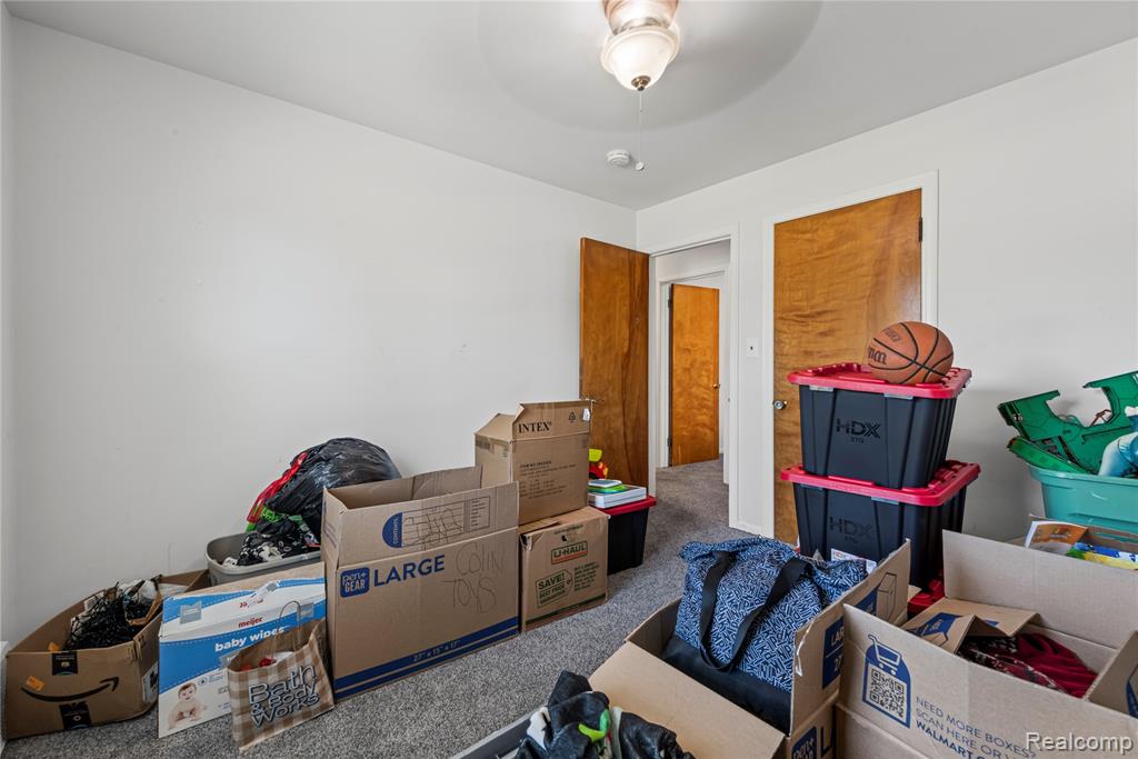 9627 Merriman Road, Livonia, MI 48150 — Photo 20
