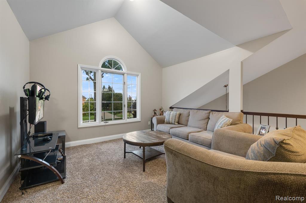 45021 Riverwoods Drive, Macomb, MI 48044 — Photo 26