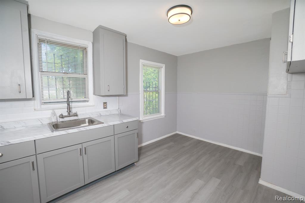 6251 Minock Street, Detroit, MI 48228 — Photo 18