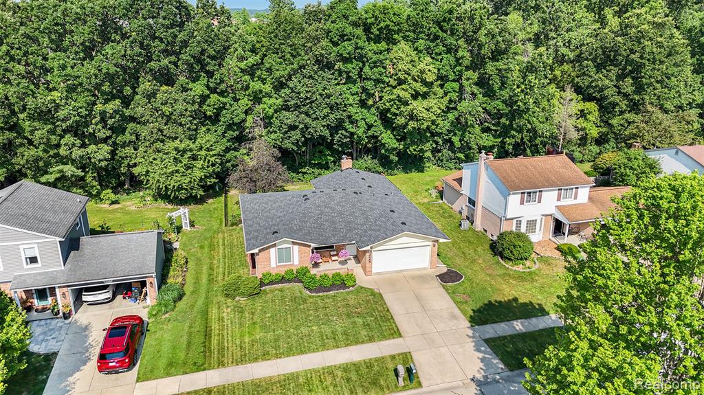8233 Sandpiper Street, Canton, MI 48187 — Photo 22