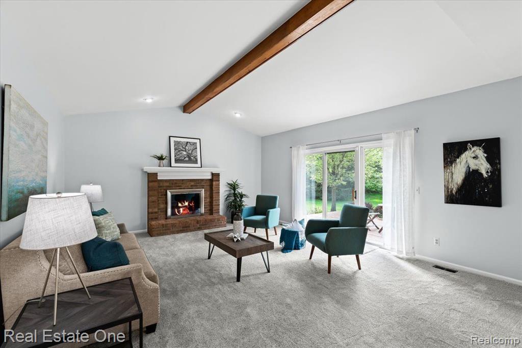 585 Dorchester Way, Milford, MI 48381 — Photo 19