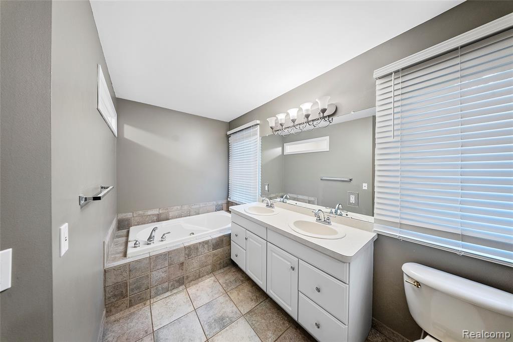 8487 Sherwood Drive, Grosse Ile, MI 48138 — Photo 21