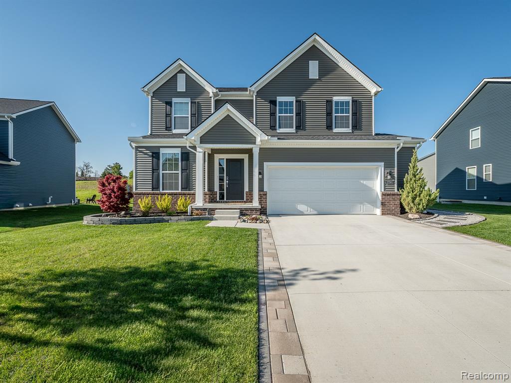 2750 Salt Springs Drive, Saline, MI 48176