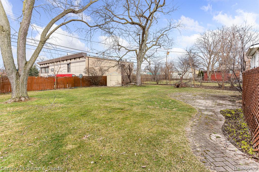 4217 Cooper Avenue, Royal Oak, MI 48073 — Photo 32