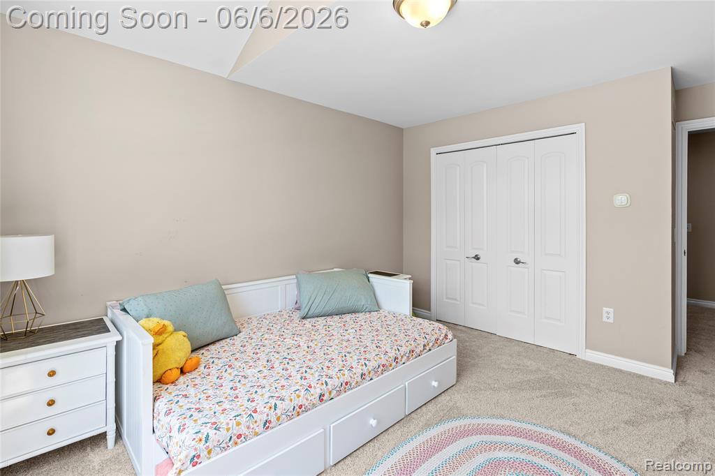 10242 Beacon Court, Grand Blanc, MI 48439 — Photo 44