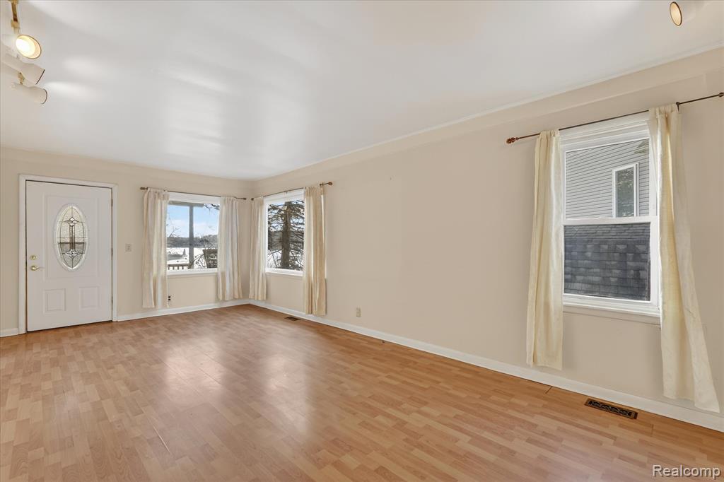 16048 Moran Drive, Linden, MI 48451 — Photo 11