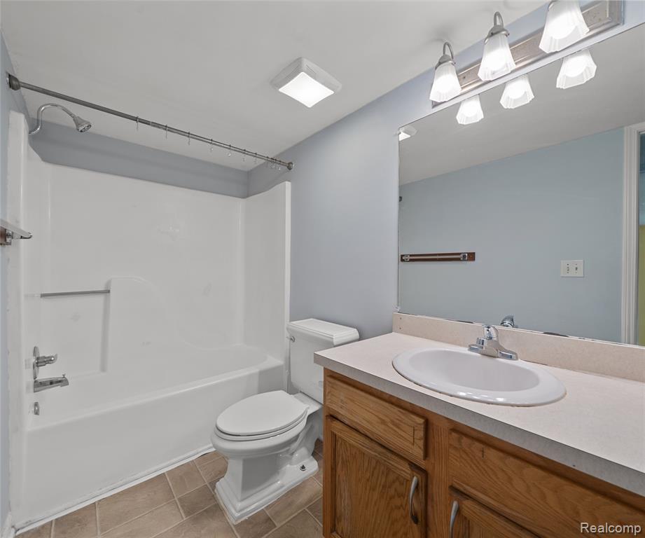 101 Fieldcrest Street, Ann Arbor, MI 48103 — Photo 17