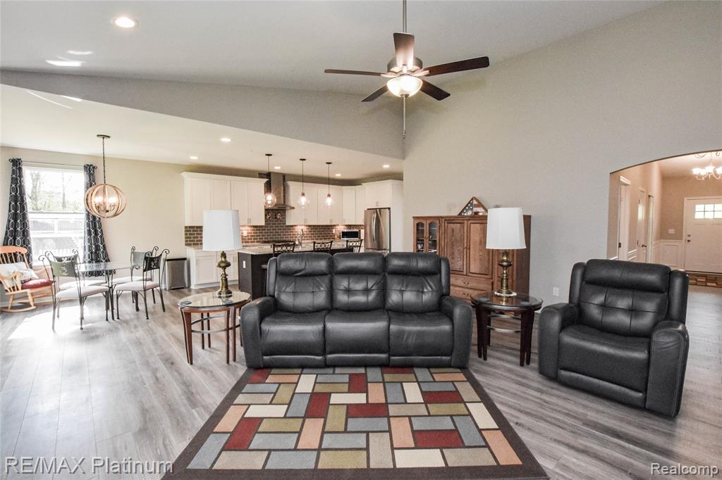 3003 Bogues View Drive, Howell, MI 48843 — Photo 11