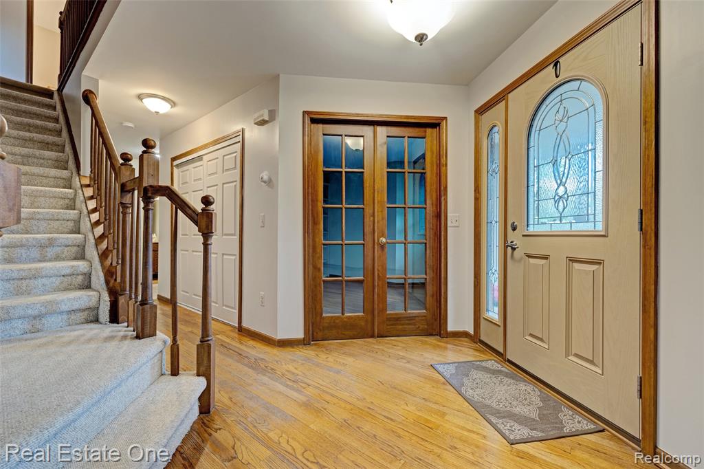 5370 Greenview Drive, Clarkston, MI 48348 — Photo 5