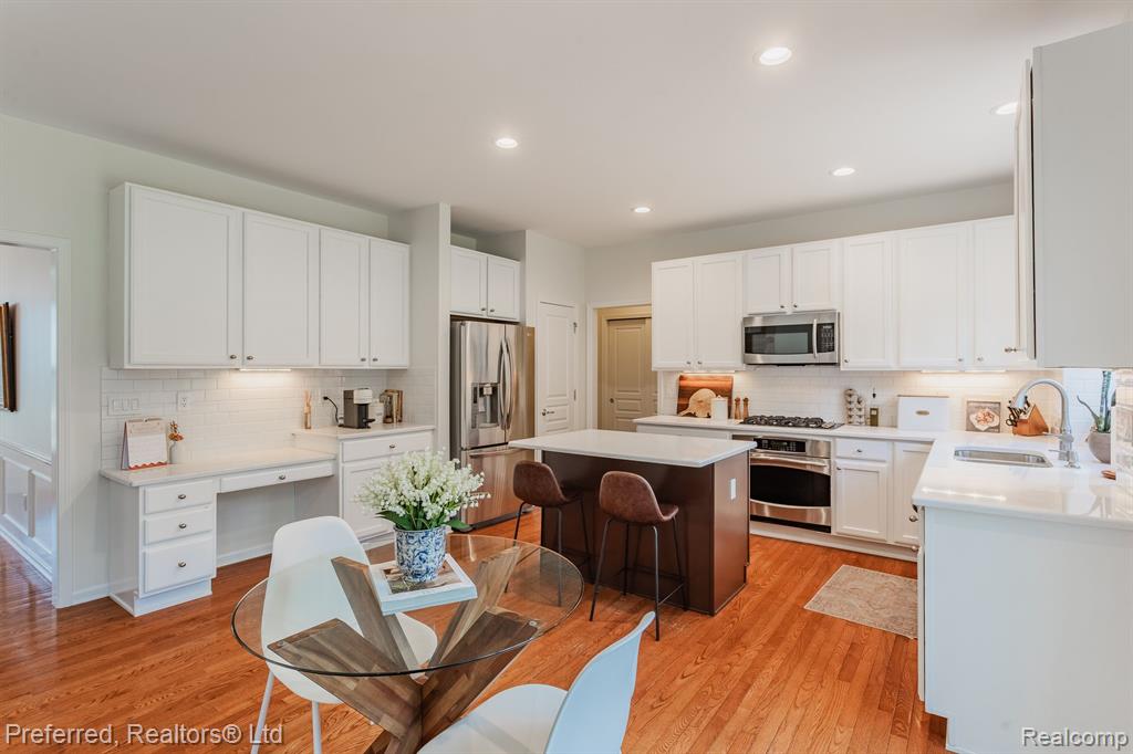 48934 Freestone Drive, Northville, MI 48168 — Photo 21