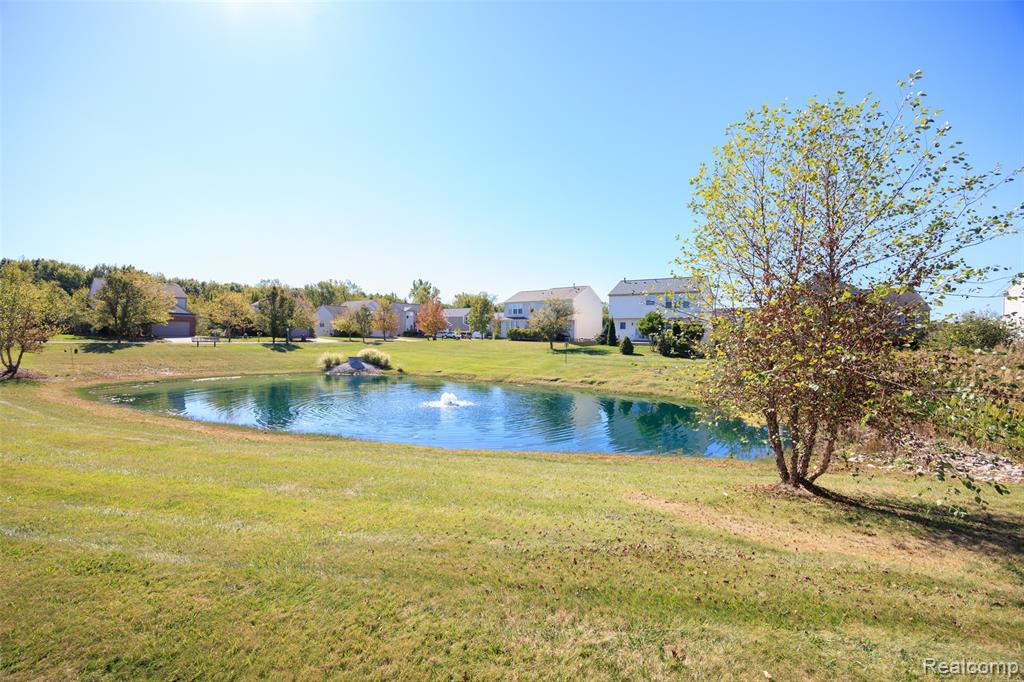 9778 Ravenshire Drive, Ypsilanti, MI 48198 — Photo 8