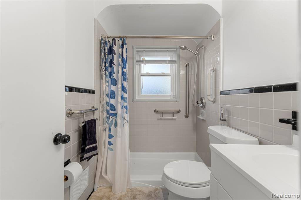 7316 Drexel Street, Dearborn Heights, MI 48127 — Photo 21