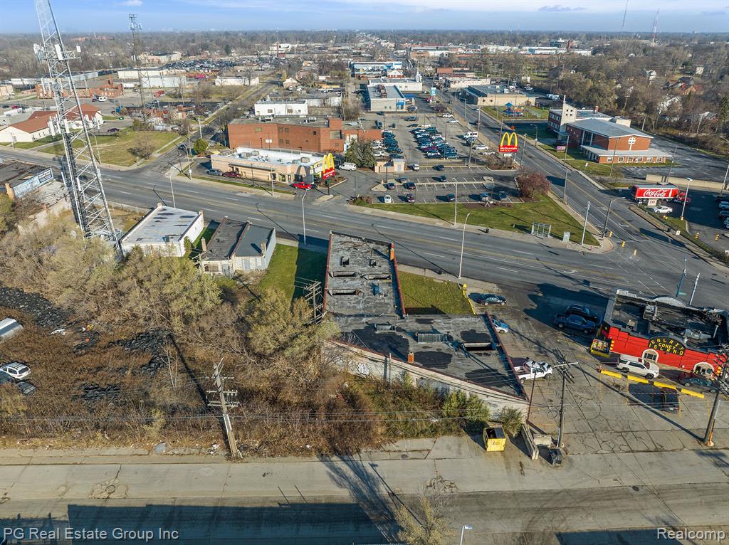 13633 GRAND RIVER Avenue, Detroit, MI 48227 — Photo 8