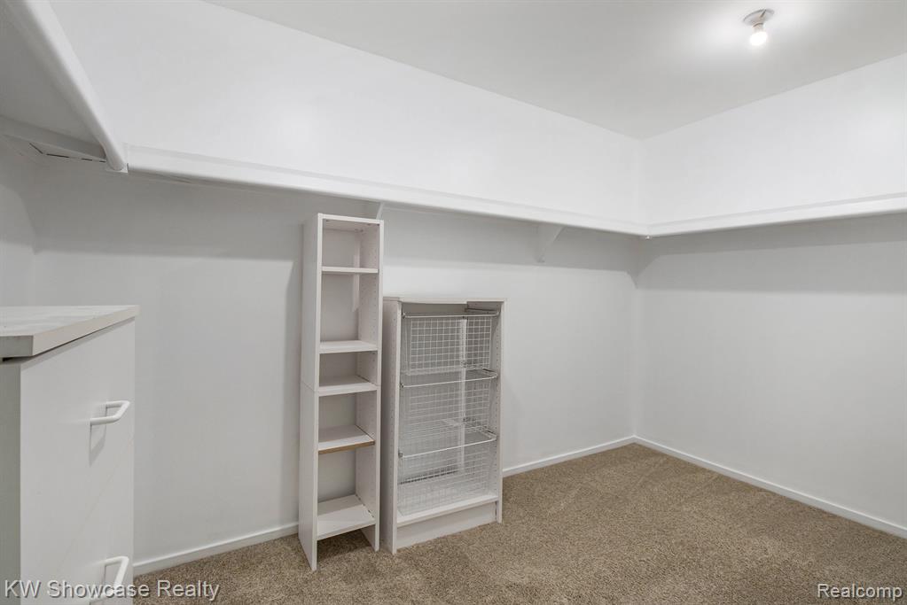 983 ARTDALE, White Lake, MI 48383 — Photo 24