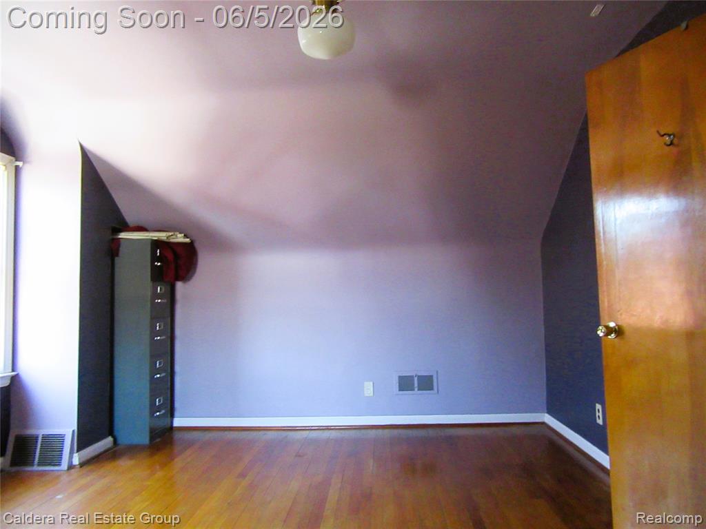 15556 Veronica Avenue, Eastpointe, MI 48021 — Photo 31