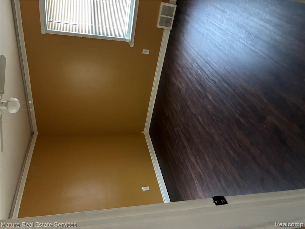 13585 Rockdale Street, Detroit, MI 48223 — Photo 20