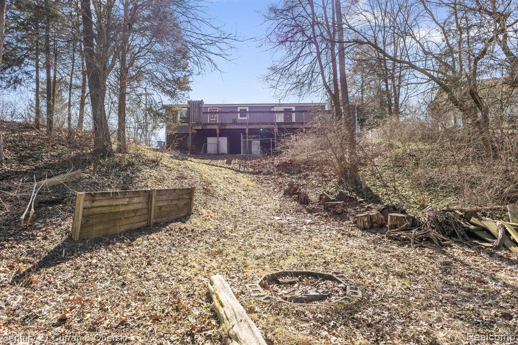 8878 RIVER VALLEY Road, Brighton, MI 48116 — Photo 23