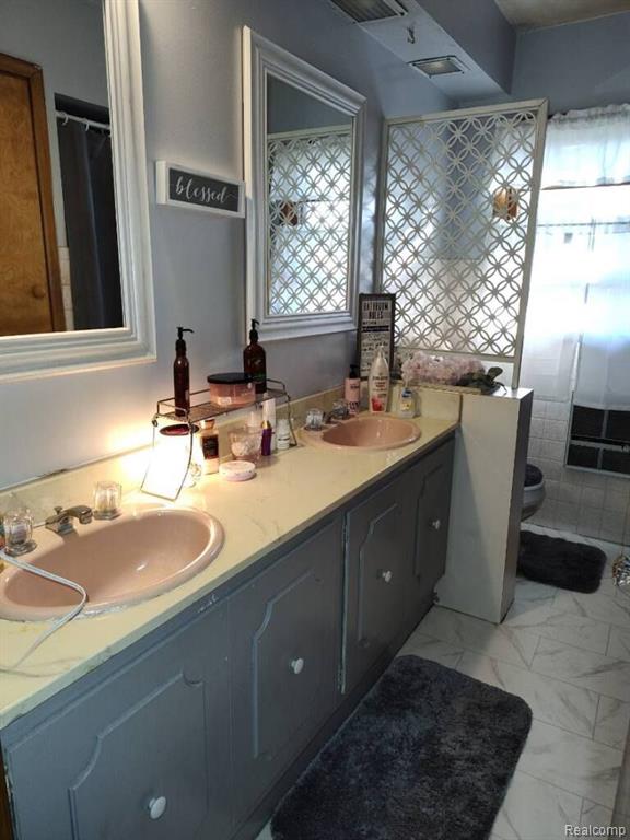 2039 EAST Street, Fairgrove, MI 48733 — Photo 18