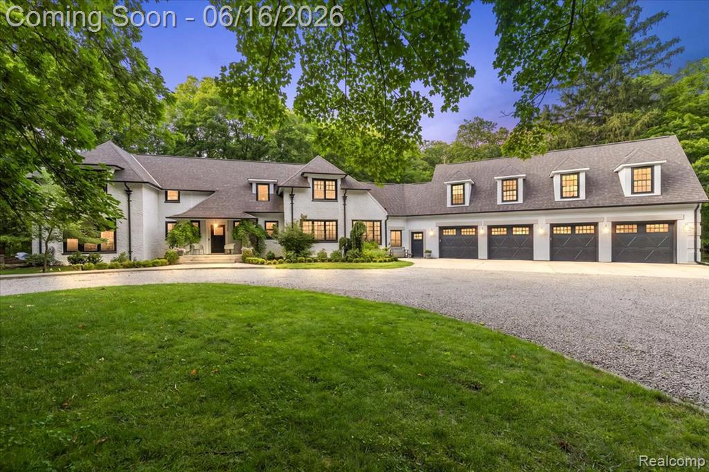 31505 Kennoway Court, Beverly Hills, MI 48025