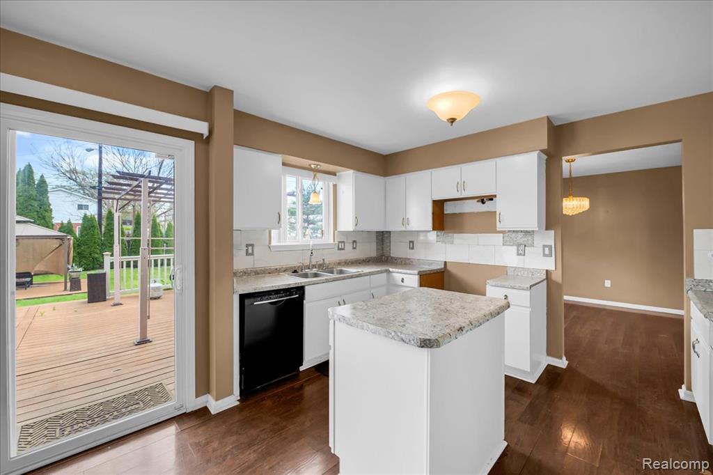 6141 Dexter Street, Romulus, MI 48174 — Photo 13
