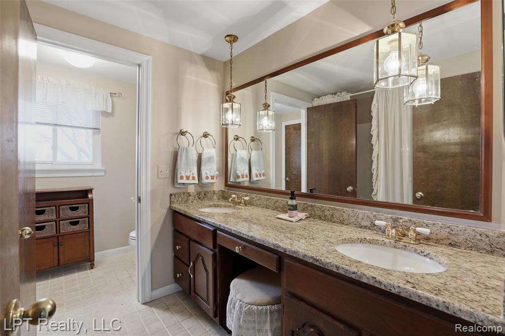 6378 Emerald Lake Drive, Troy, MI 48085 — Photo 26