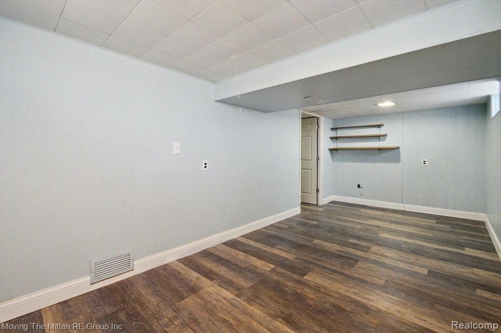 40320 ALDEN Road, Van Buren, MI 48111 — Photo 44