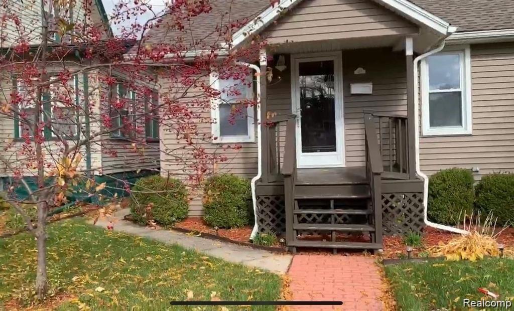 978 PARK Avenue, Lincoln Park, MI 48146 — front exterior