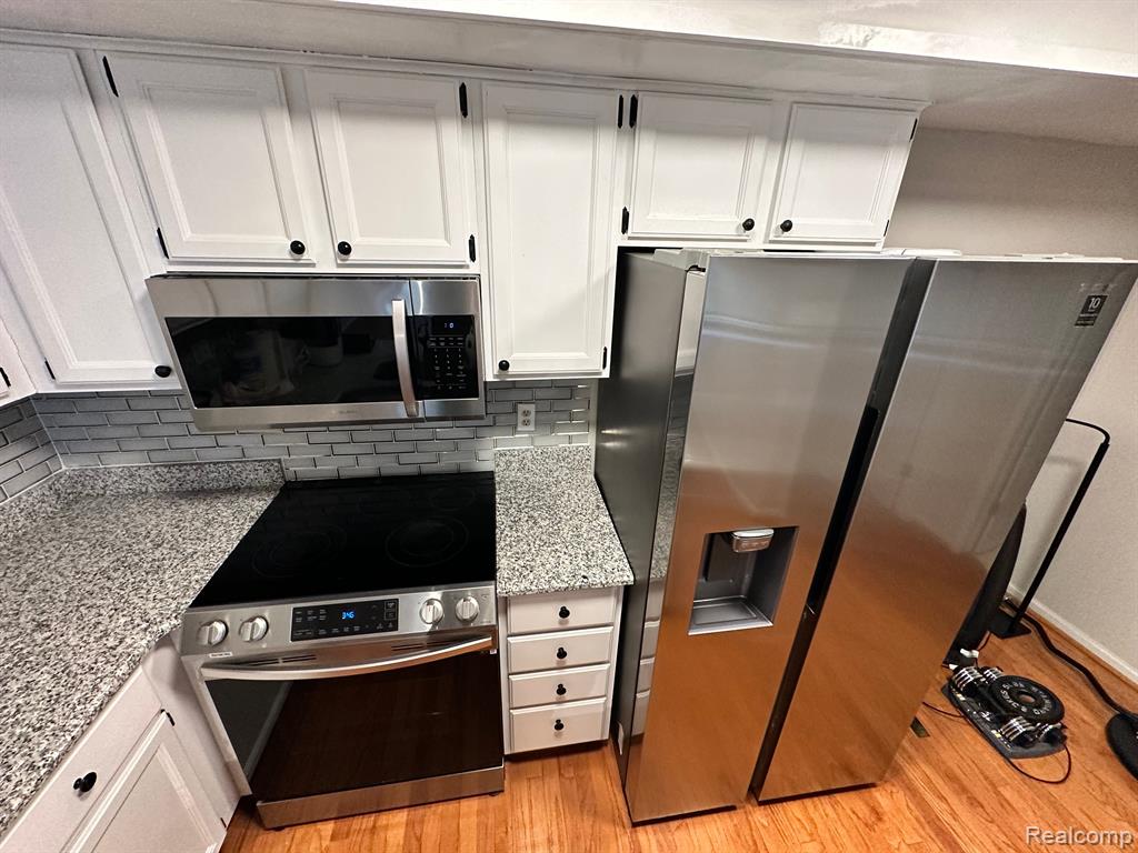 6633 Bellows Court, West Bloomfield, MI — Photo 6